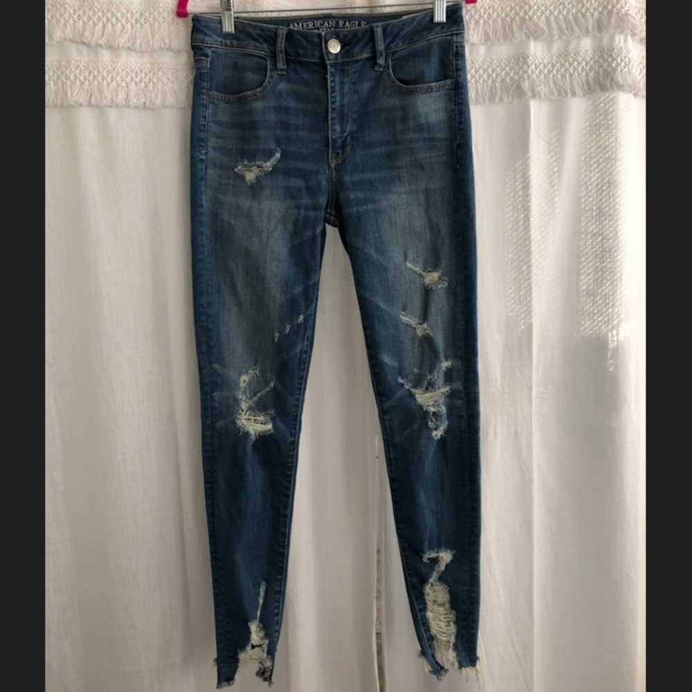 American Eagle High Waisted Size 8